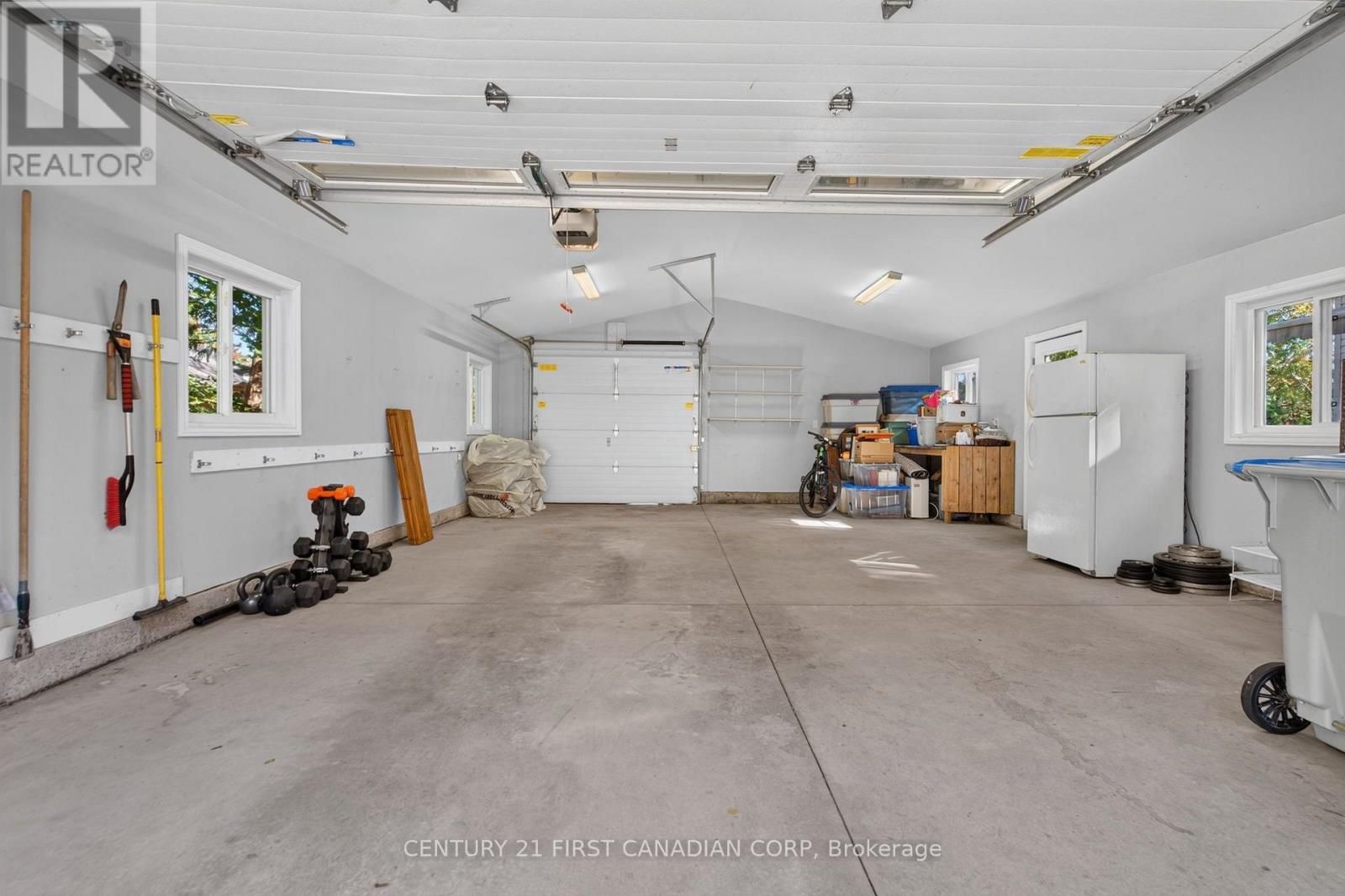 12 Charles Street, Middlesex Centre, Ontario  N0M 2A0 - Photo 36 - X14098140