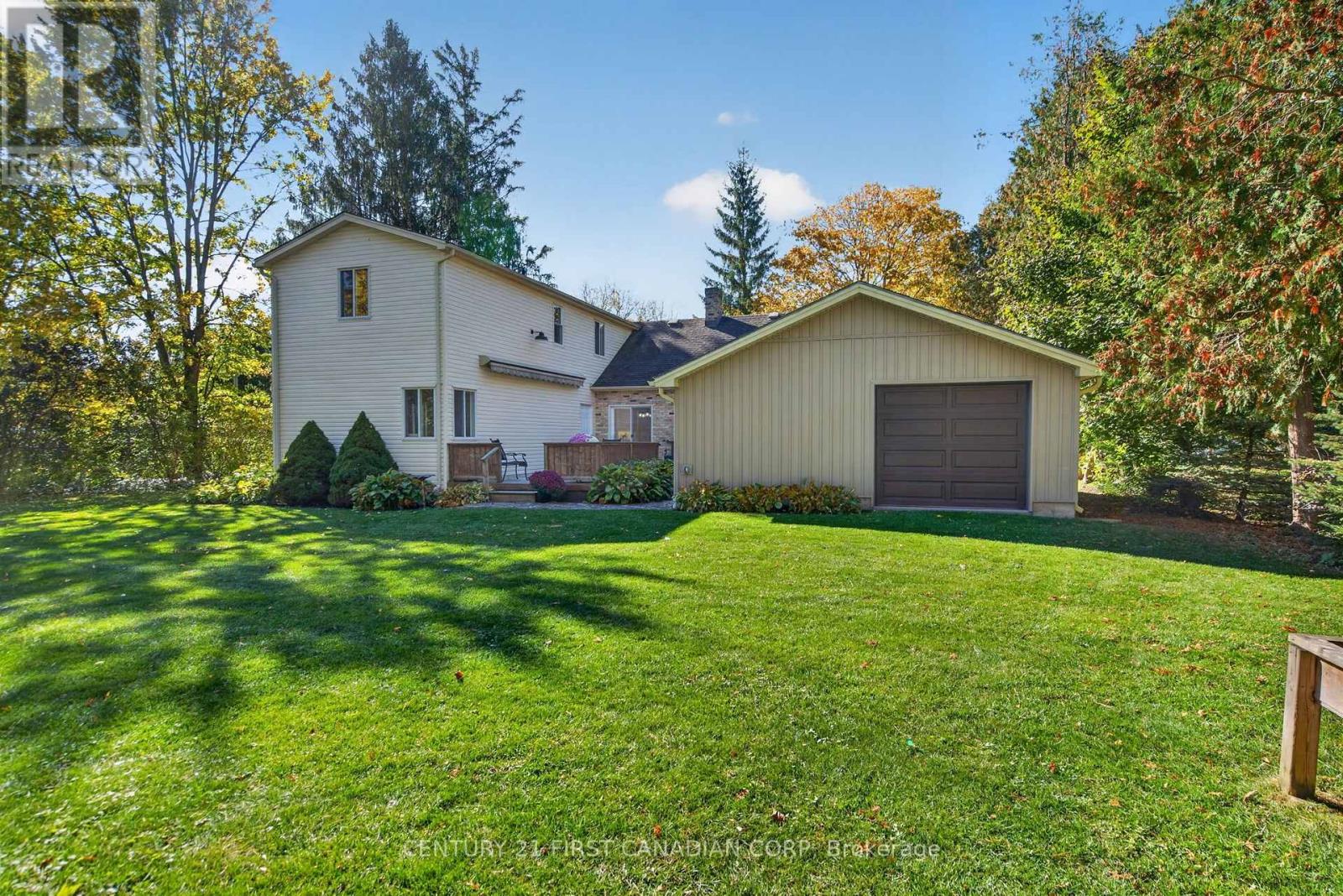 12 Charles Street, Middlesex Centre, Ontario  N0M 2A0 - Photo 38 - X14098140