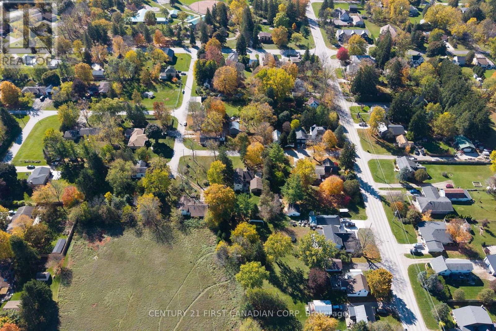 12 Charles Street, Middlesex Centre, Ontario  N0M 2A0 - Photo 43 - X14098140