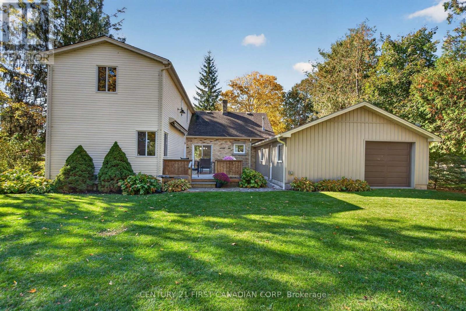 12 Charles Street, Middlesex Centre, Ontario  N0M 2A0 - Photo 46 - X14098140