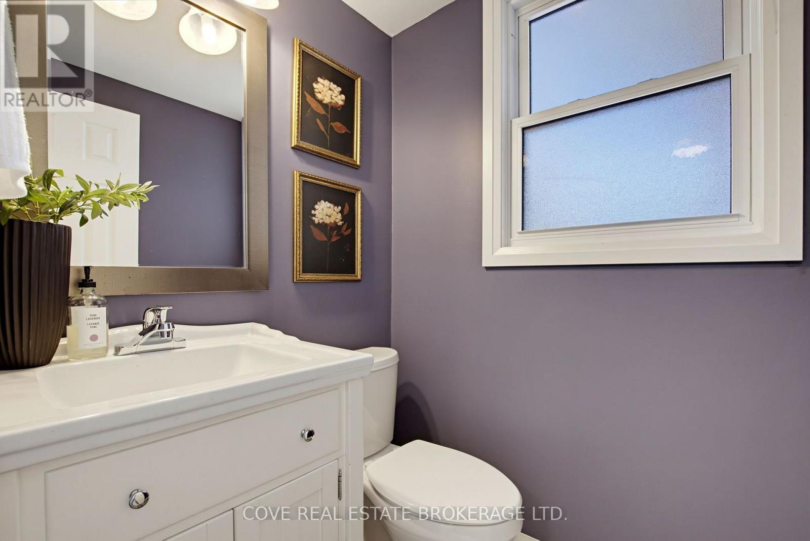57 Lloyd Manor Crescent, London North, Ontario  N6H 3Z4 - Photo 20 - X14098174