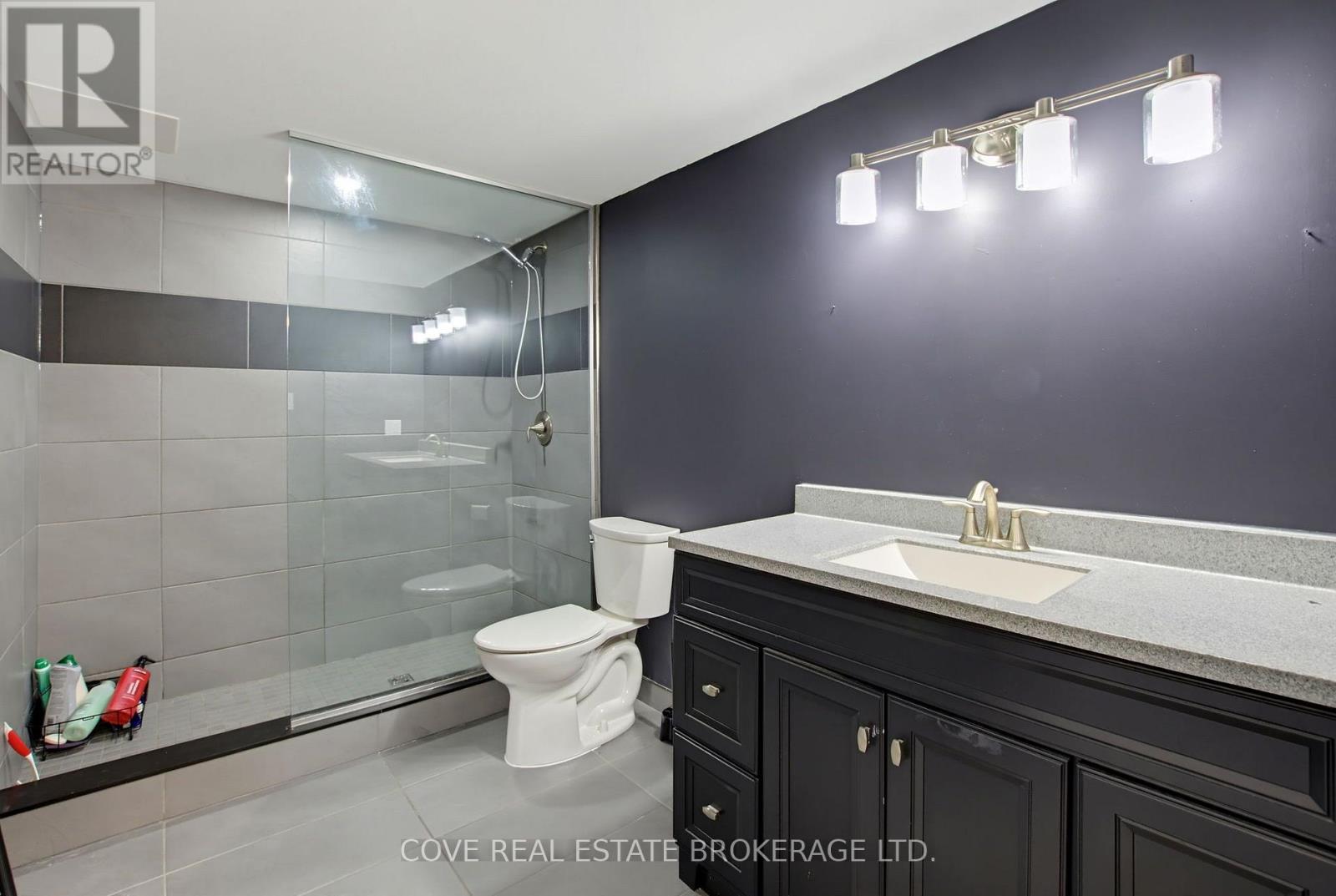 57 Lloyd Manor Crescent, London North, Ontario  N6H 3Z4 - Photo 31 - X14098174