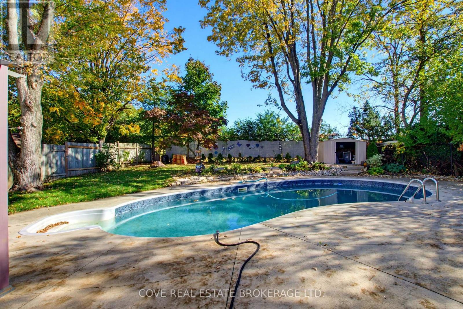 57 Lloyd Manor Crescent, London North, Ontario  N6H 3Z4 - Photo 32 - X14098174