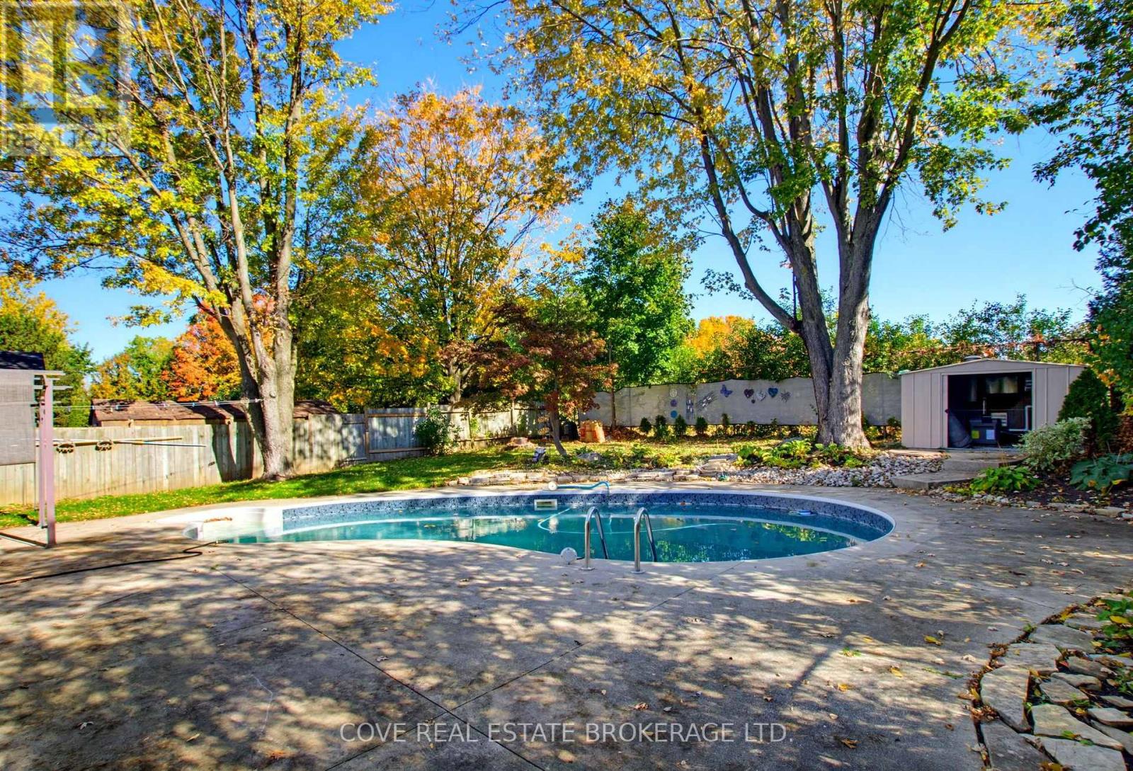 57 Lloyd Manor Crescent, London North, Ontario  N6H 3Z4 - Photo 38 - X14098174
