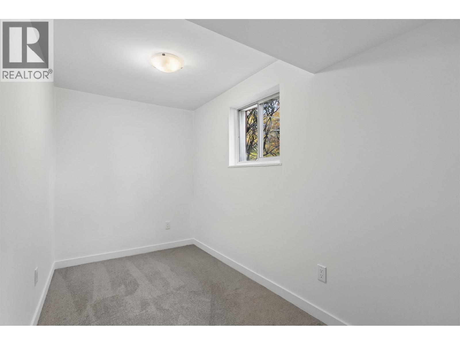 75 N Slocan Street, Vancouver, British Columbia  V5K 3M1 - Photo 25 - R3176807