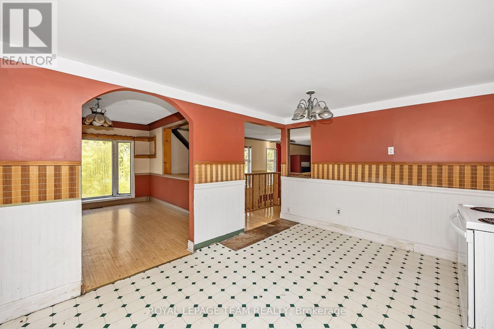 641 Harper Road, Tay Valley, Ontario  K7H 3C9 - Photo 18 - X14097860
