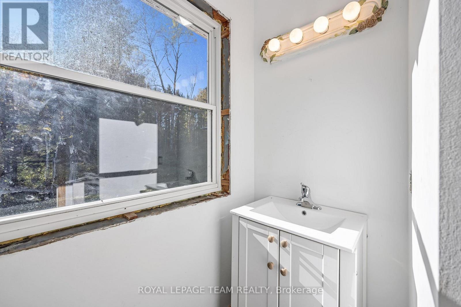 641 Harper Road, Tay Valley, Ontario  K7H 3C9 - Photo 32 - X14097860