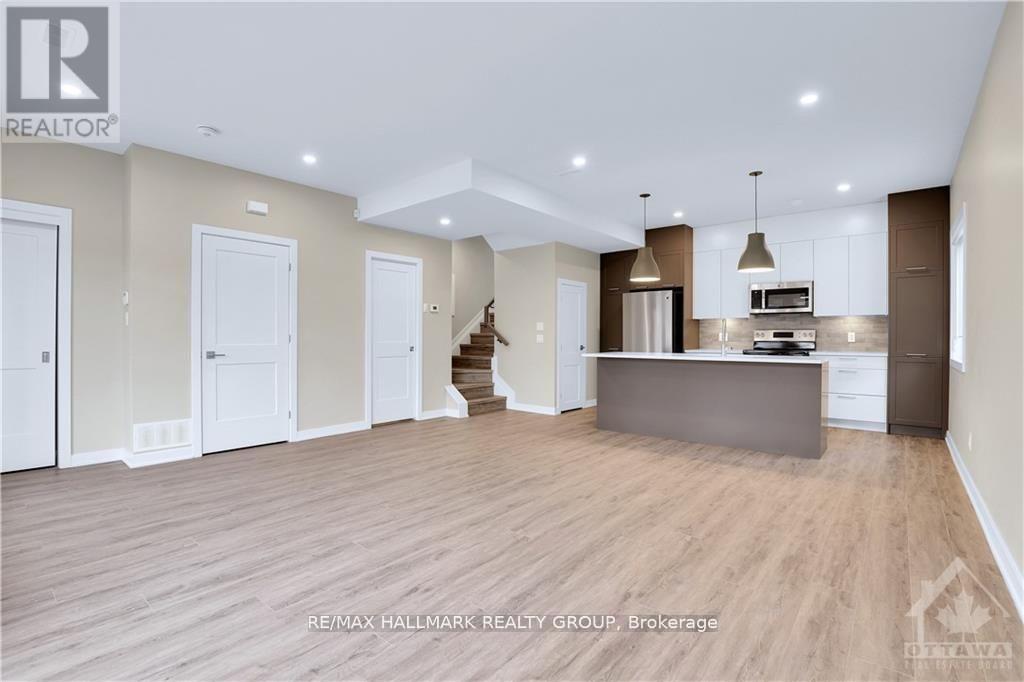 314 Mona Avenue, Ottawa, Ontario  K1L 7A2 - Photo 5 - X14097968