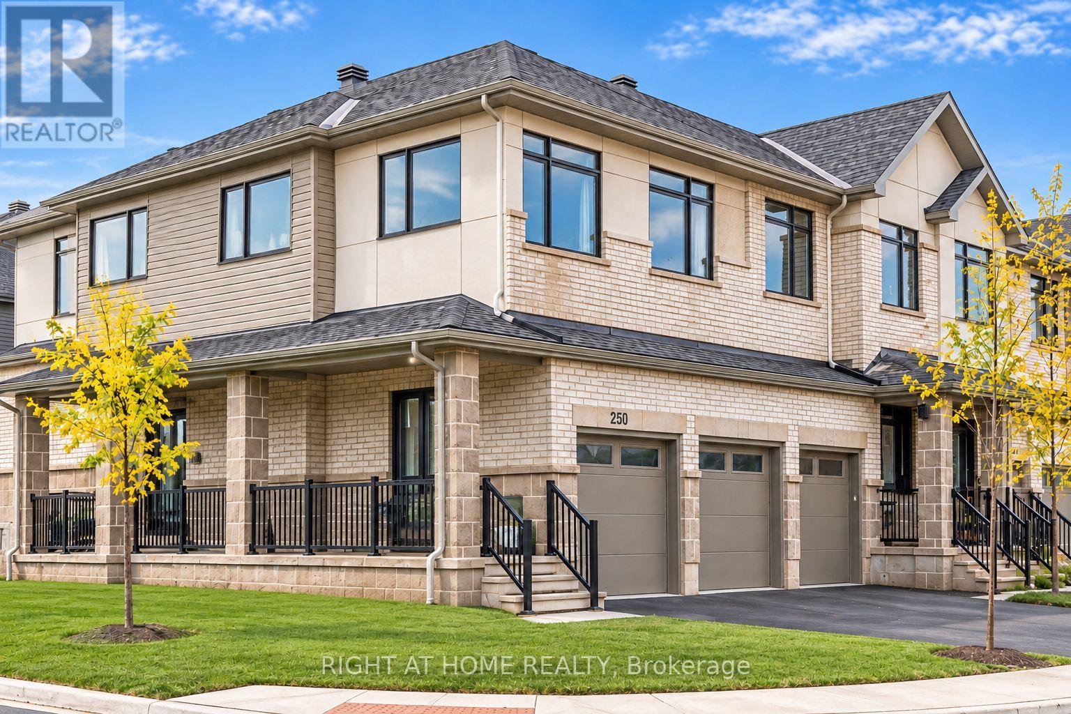 250 Monticello Avenue, Ottawa, Ontario  K2S 2S1 - Photo 2 - X14098034