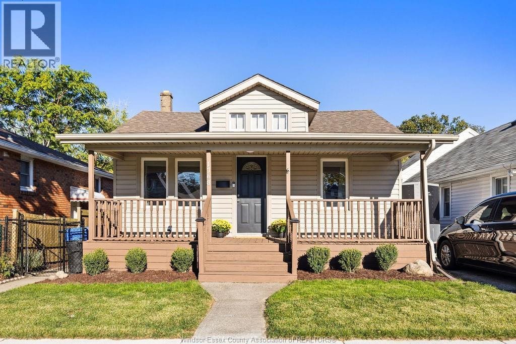 MLS# 26025741: 1768 St. Luke, Windsor, Canada
