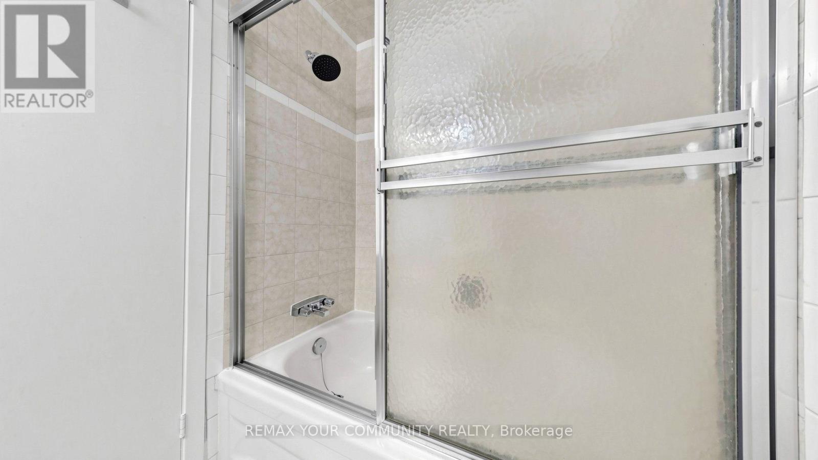 59 Robert Hicks Drive, Toronto (Westminster-Branson), Ontario  M2R 3R2 - Photo 21 - C14098096