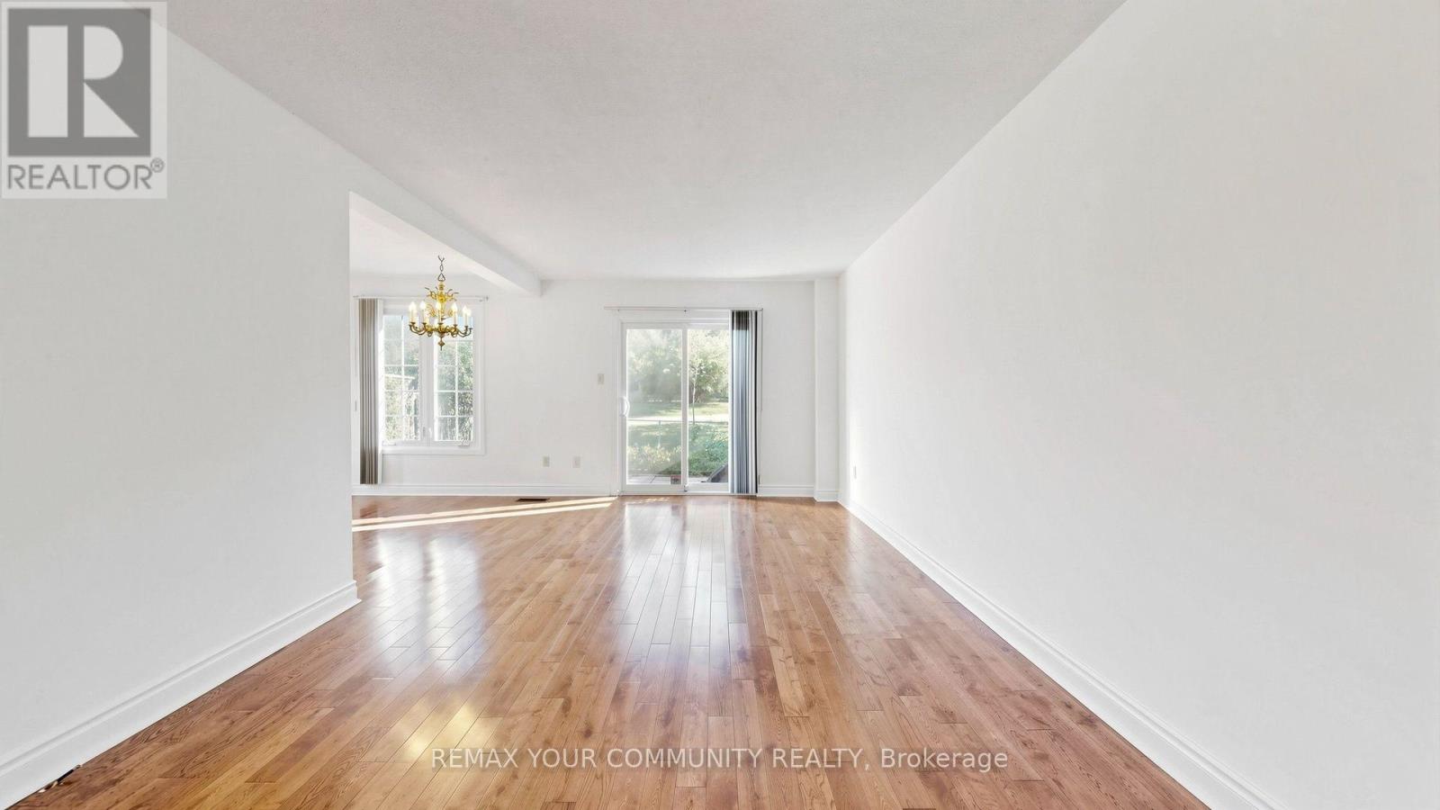 59 Robert Hicks Drive, Toronto (Westminster-Branson), Ontario  M2R 3R2 - Photo 6 - C14098096