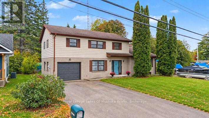 13 EAST ROAD, lake of bays (mclean), Ontario