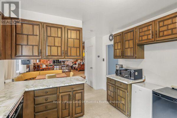 13 East Road, Lake Of Bays, Ontario  P0B 1A0 - Photo 5 - X14098016