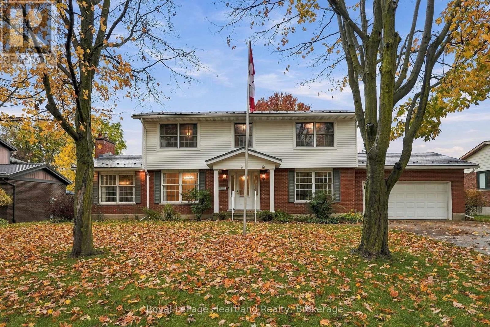 62 KING STREET N, minto, Ontario