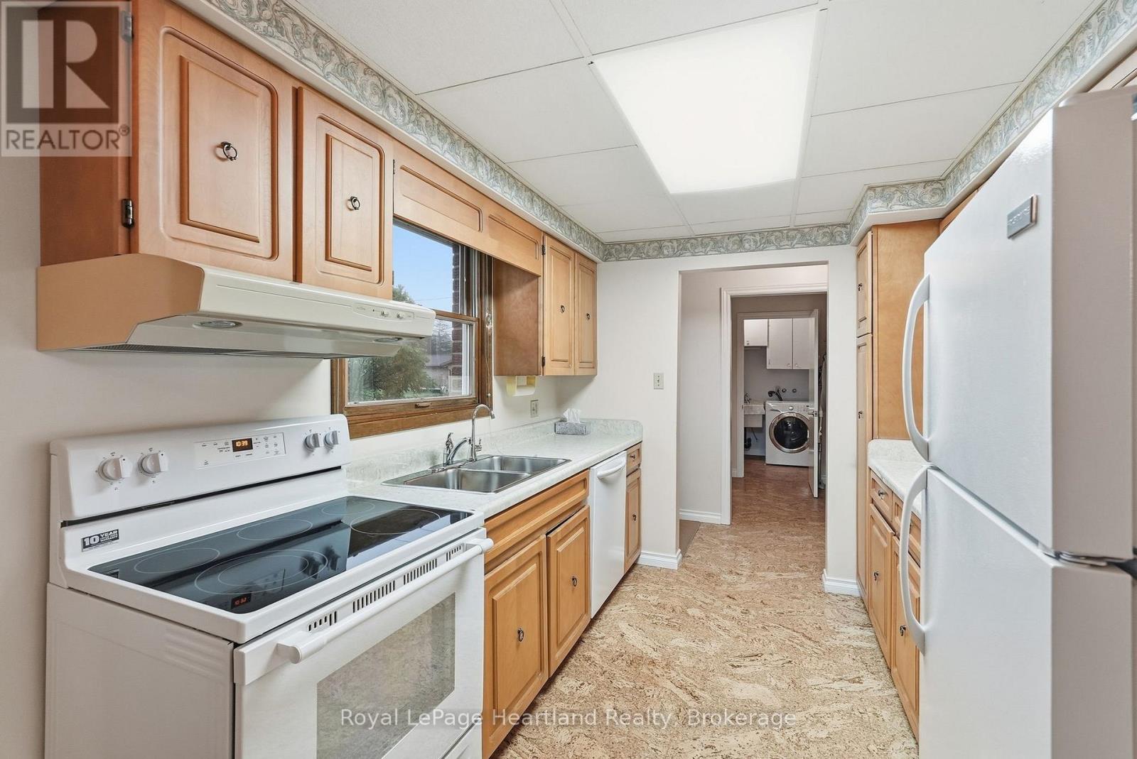 62 King Street N, Minto, Ontario  N0G 1Z0 - Photo 10 - X14098032