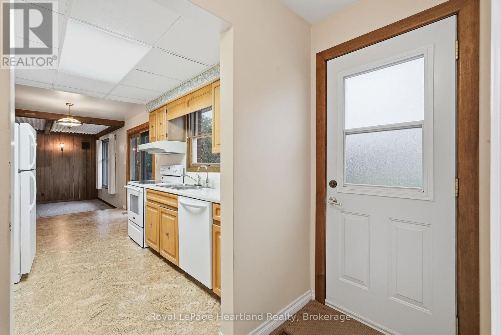 62 King Street N, Minto, Ontario  N0G 1Z0 - Photo 15 - X14098032
