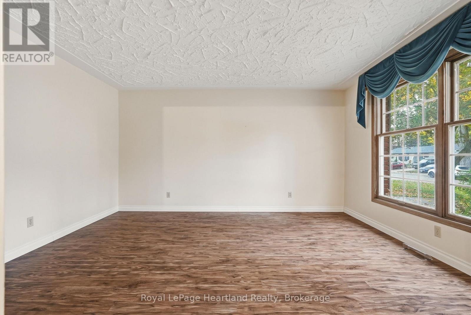62 King Street N, Minto, Ontario  N0G 1Z0 - Photo 47 - X14098032