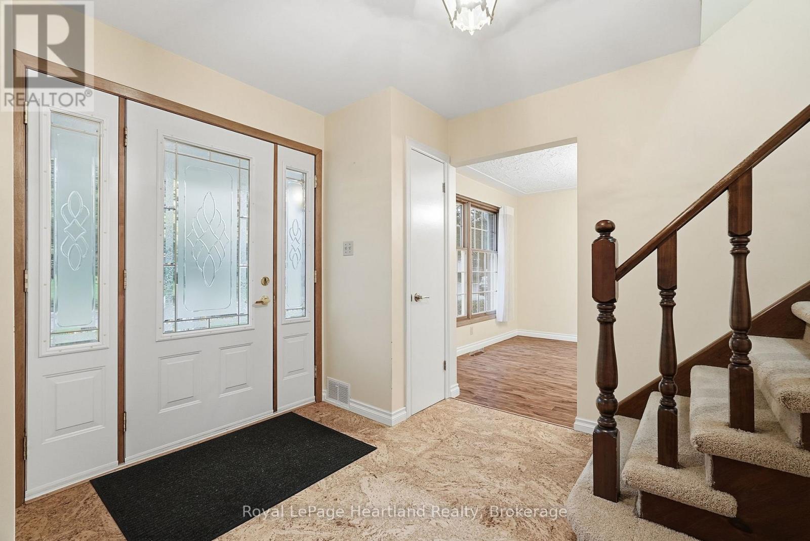 62 King Street N, Minto, Ontario  N0G 1Z0 - Photo 5 - X14098032