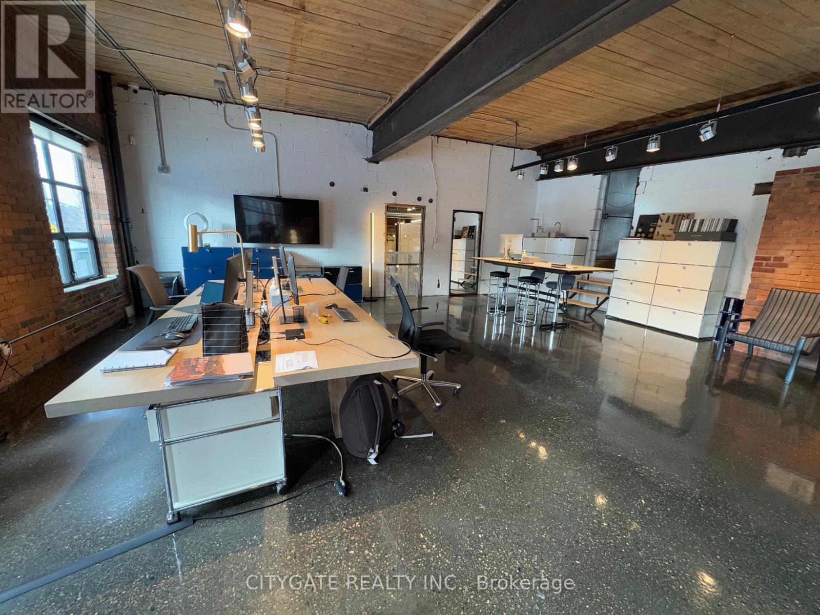 20 Wagstaff Drive, Toronto, Ontario  M4L 3W9 - Photo 11 - E14097934
