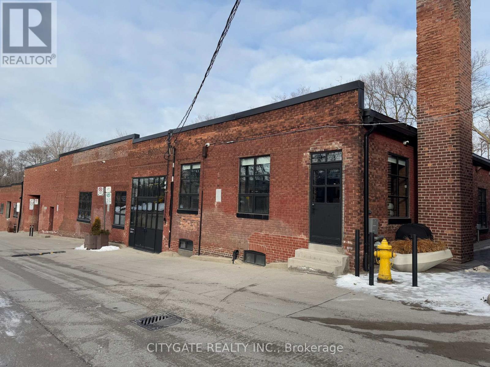 20 Wagstaff Drive, Toronto, Ontario  M4L 3W9 - Photo 2 - E14097934
