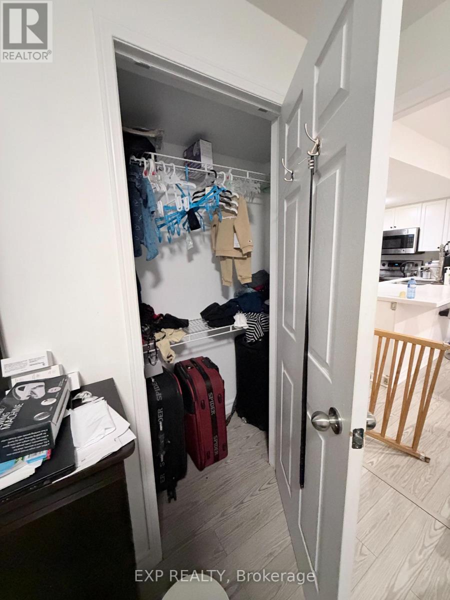 29 - 200 Mclevin Avenue, Toronto, Ontario  M1B 6C6 - Photo 8 - E14098176