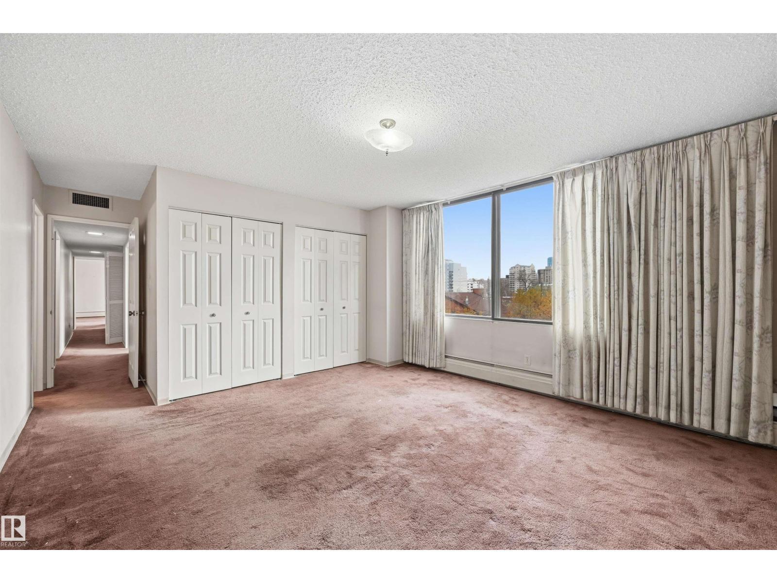 #407 10045 118 ST NW