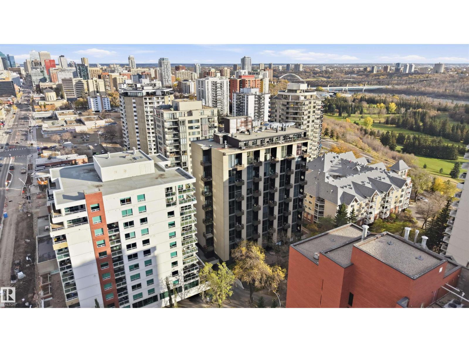 #407 10045 118 ST NW