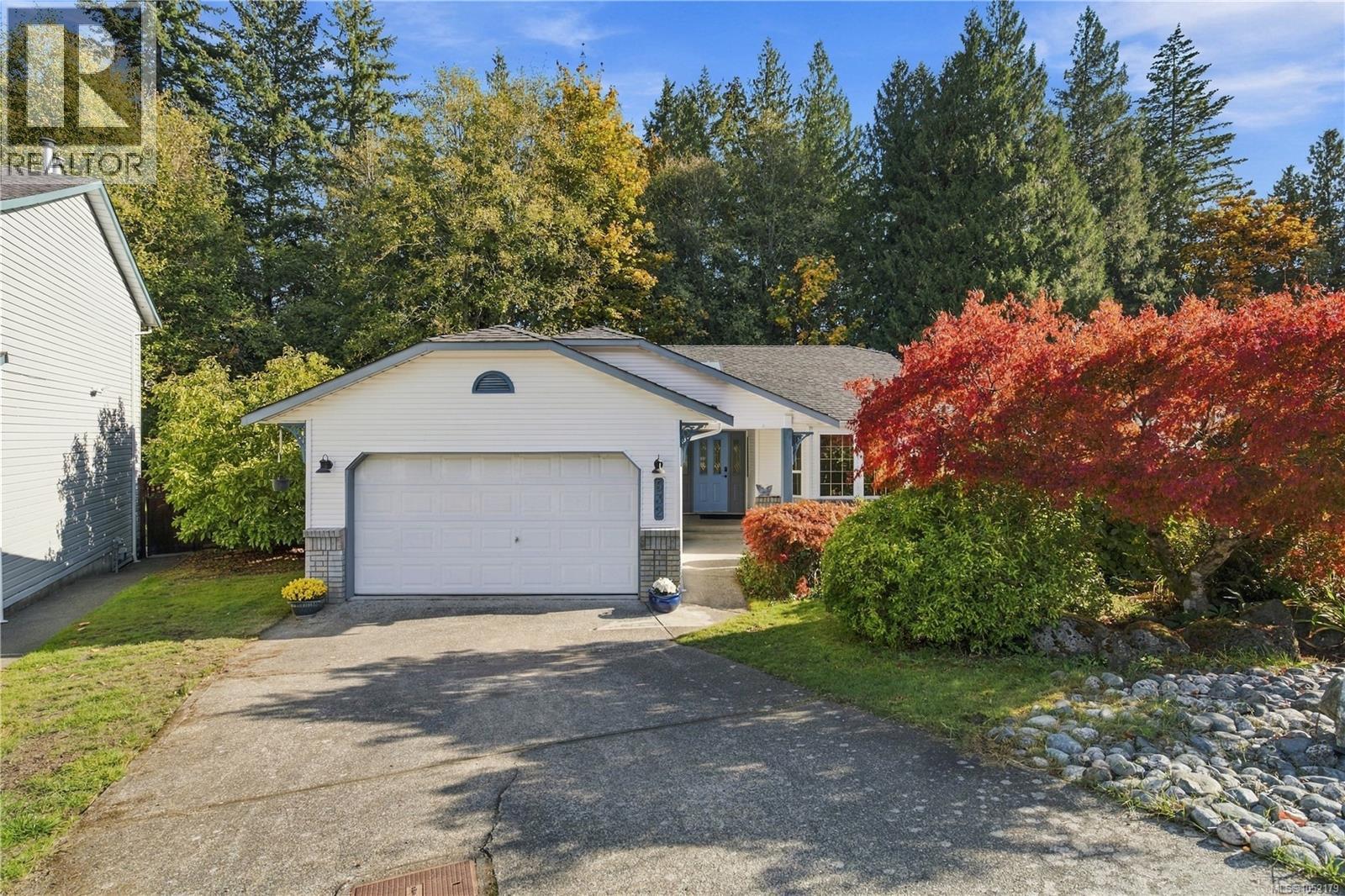 832 Parkside Way