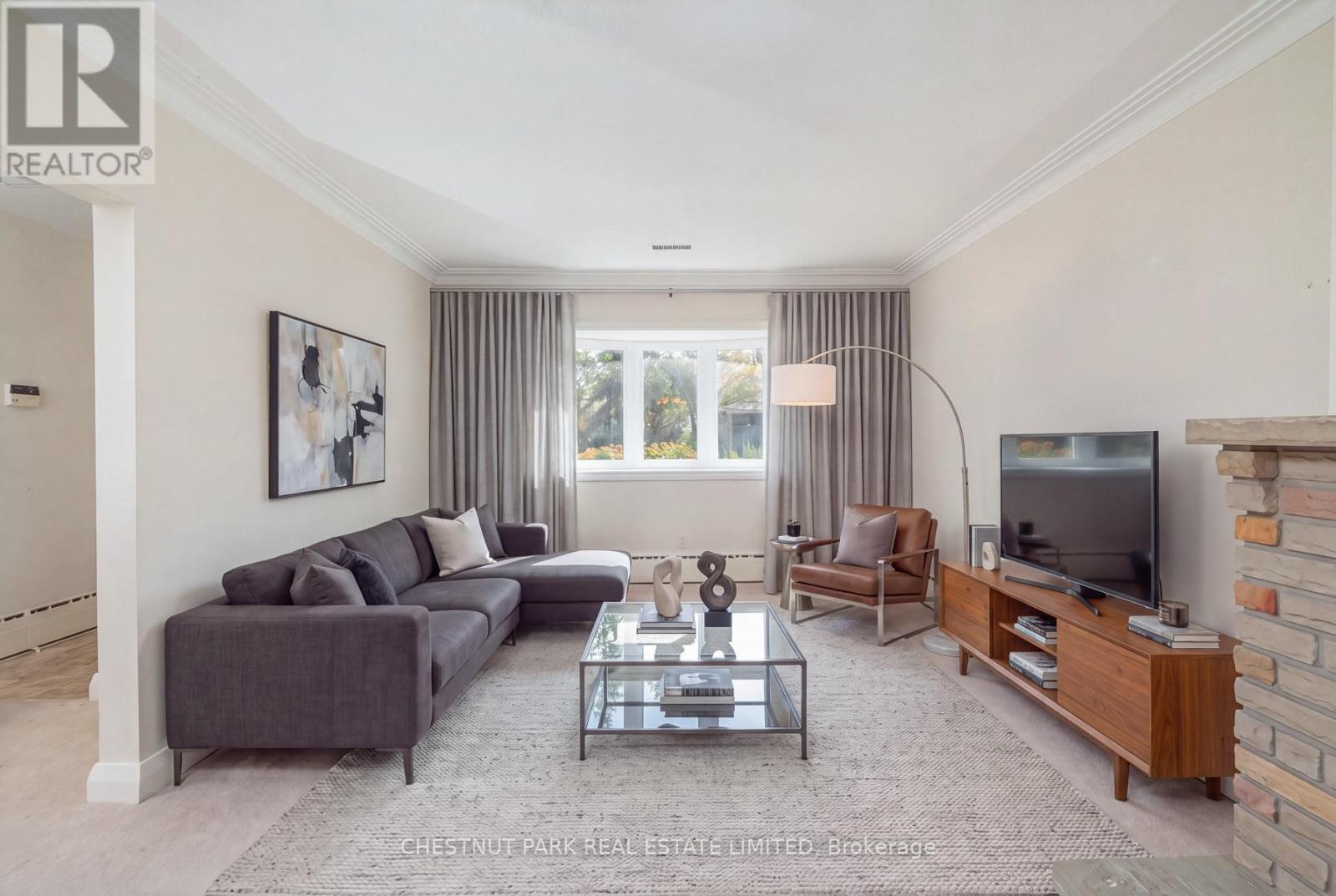 20 Strathroy Crescent, Markham (Old Markham Village), Ontario  L3P 2E6 - Photo 6 - N14097872