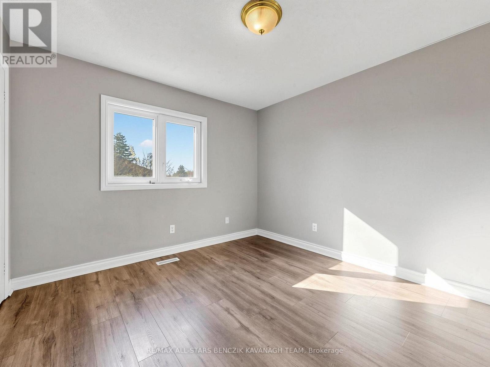 37 Dowling Circle, Markham, Ontario  L3R 8R3 - Photo 19 - N14097936