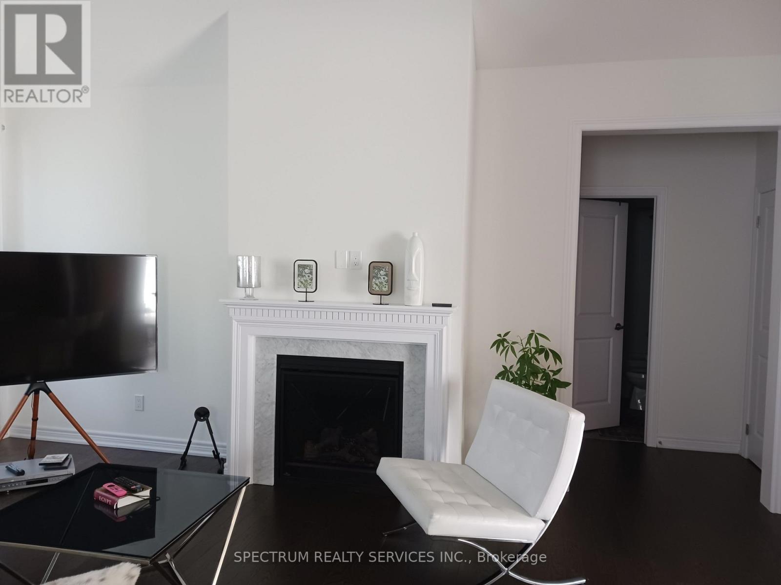 64 Regina Boulevard, Wasaga Beach, Ontario  L9Z 1M8 - Photo 7 - S14098046
