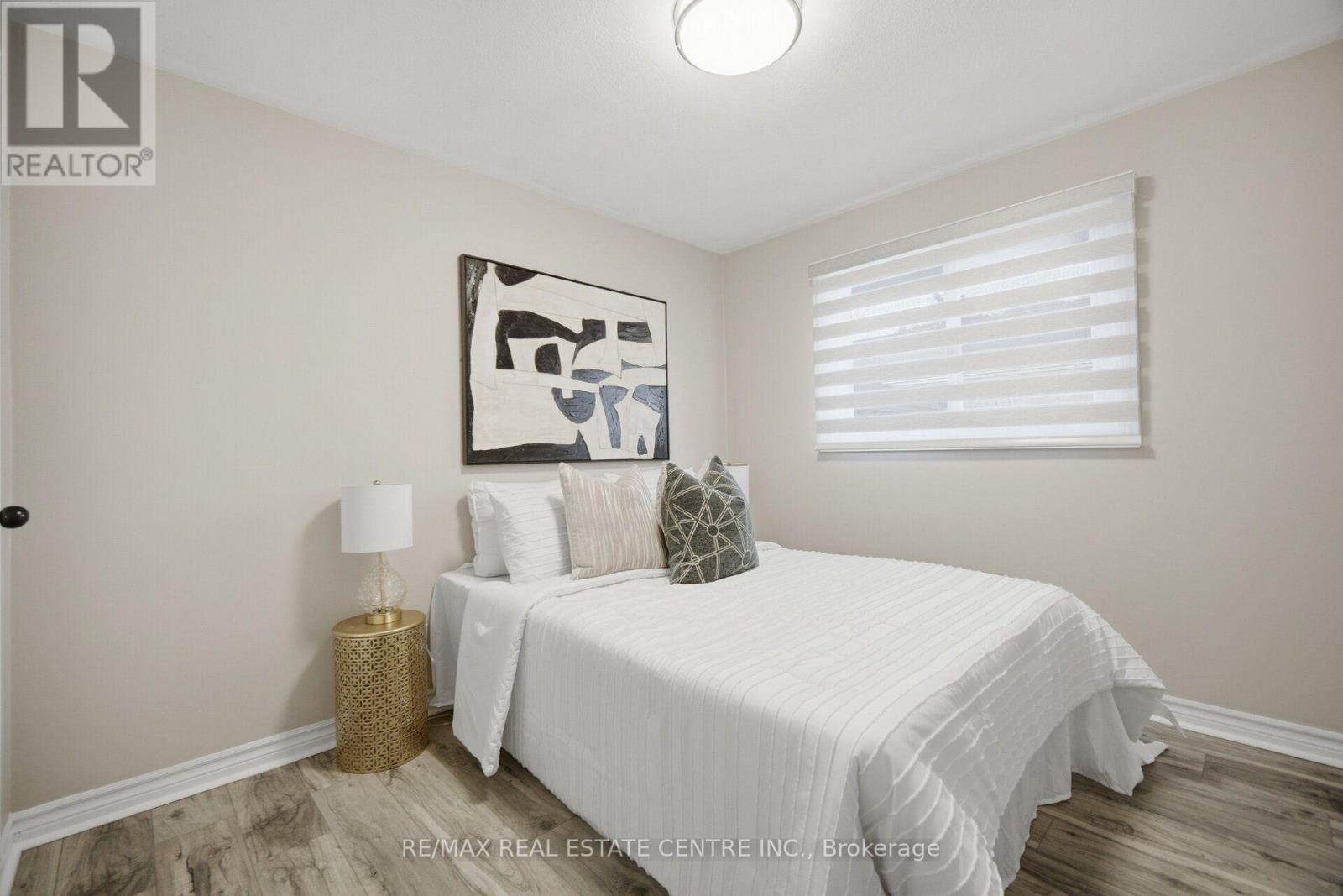 2134 Meadowbrook Road, Burlington, Ontario  L7P 2A7 - Photo 23 - W14097848