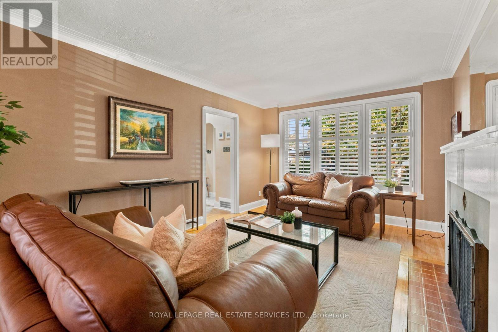64 Cliveden Avenue, Toronto (Stonegate-Queensway), Ontario  M8Z 3N1 - Photo 5 - W14097882