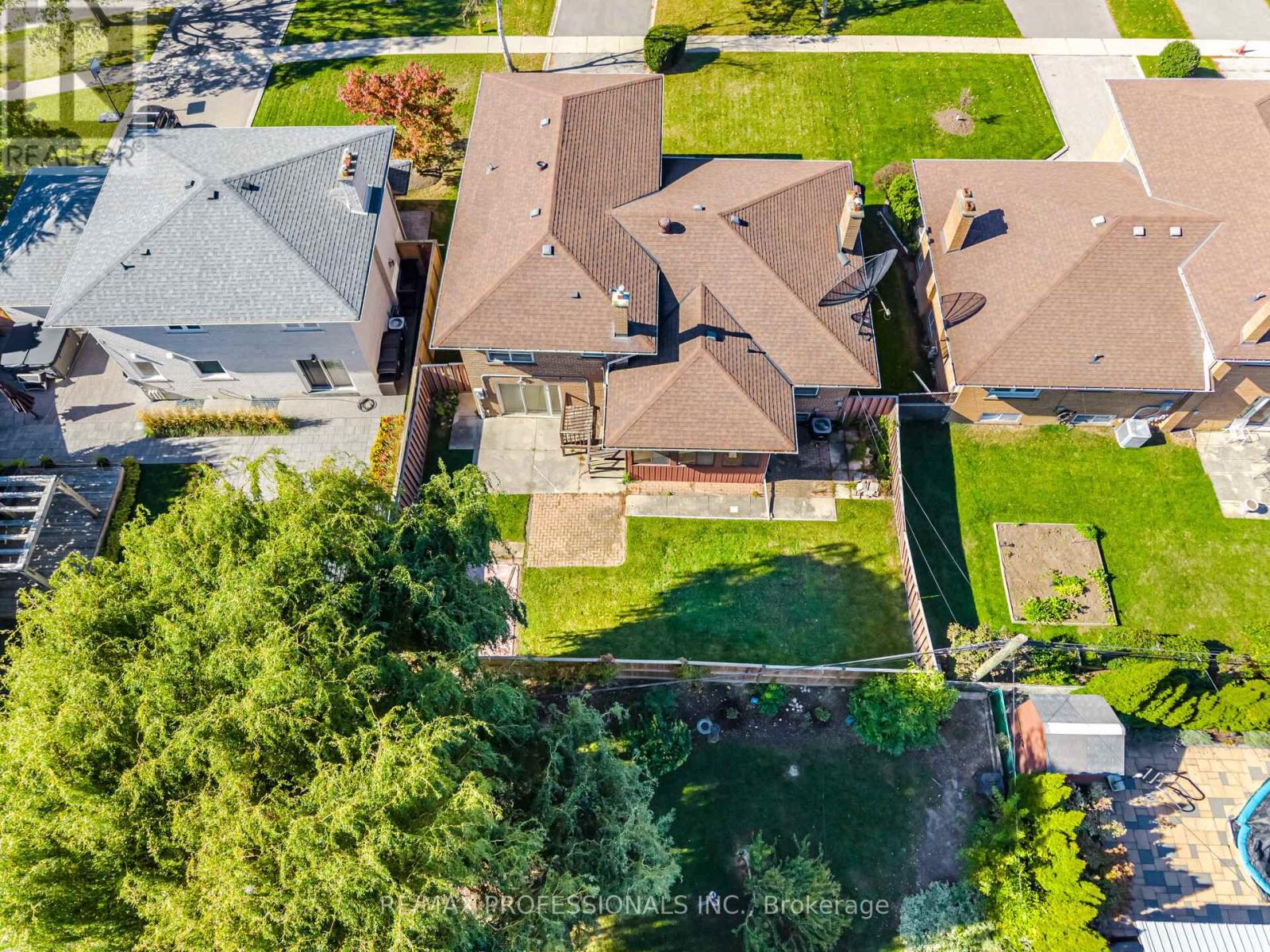 103 Mill Road, Toronto, Ontario  M9C 1X6 - Photo 38 - W14097884