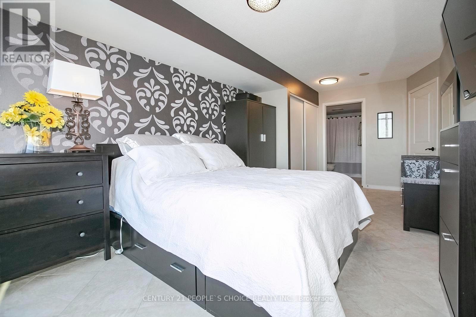 1512 - 9 George Street, Brampton, Ontario  L6X 0T6 - Photo 24 - W14097914