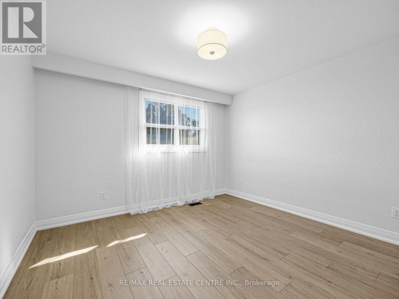 2362 Denise Road, Mississauga, Ontario  L4X 1J4 - Photo 19 - W14097924