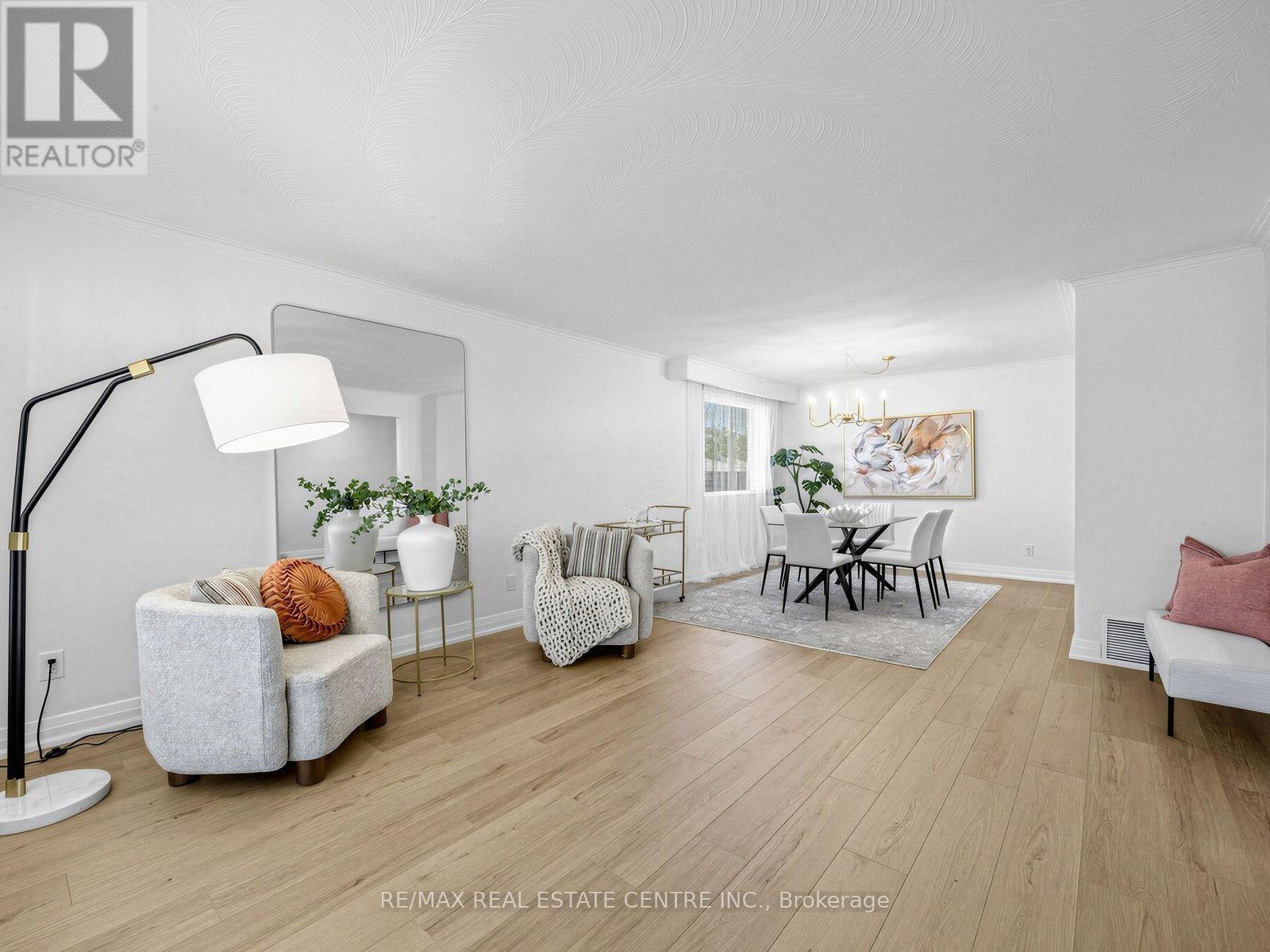 2362 Denise Road, Mississauga, Ontario  L4X 1J4 - Photo 3 - W14097924