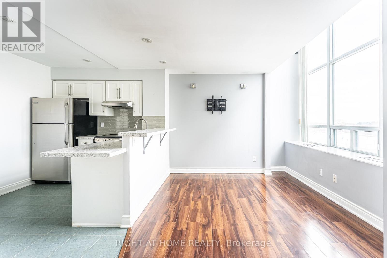 426 - 300 Manitoba Street, Toronto (Mimico), Ontario  M8Y 4G6 - Photo 29 - W14097972