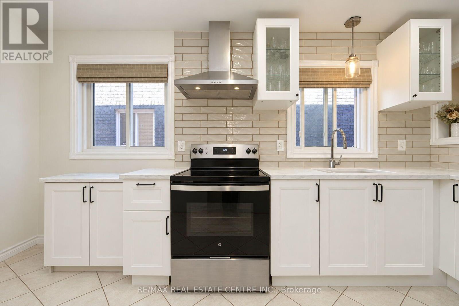 32 Mckinnon Avenue, Halton Hills (Georgetown), Ontario  L7G 5H5 - Photo 15 - W14098074
