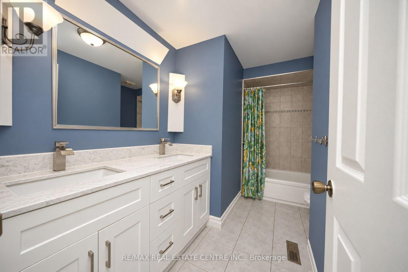 32 Mckinnon Avenue, Halton Hills (Georgetown), Ontario  L7G 5H5 - Photo 29 - W14098074