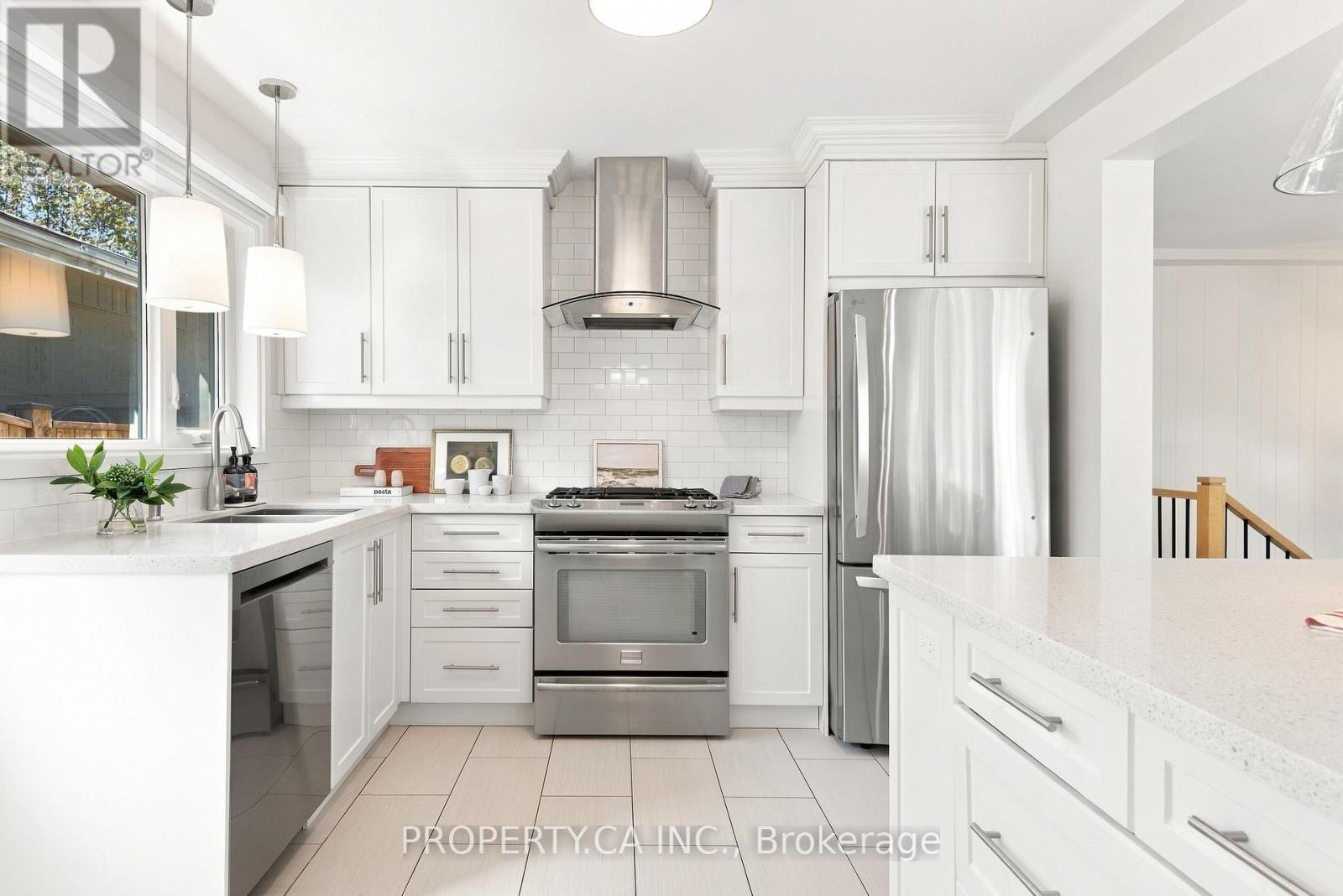 67 Rossburn Drive, Toronto, Ontario  M9C 2P9 - Photo 17 - W14098186
