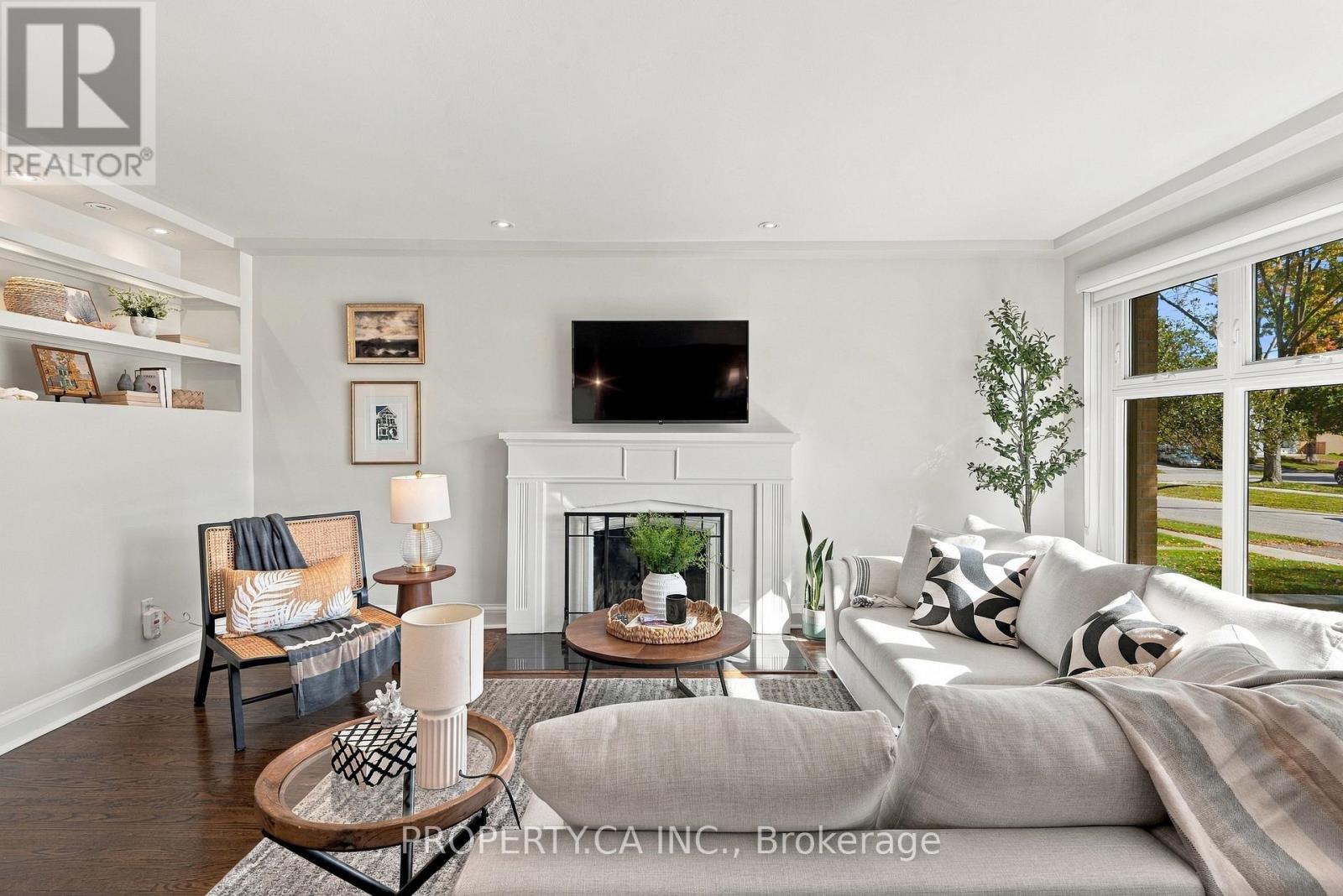 67 Rossburn Drive, Toronto, Ontario  M9C 2P9 - Photo 6 - W14098186