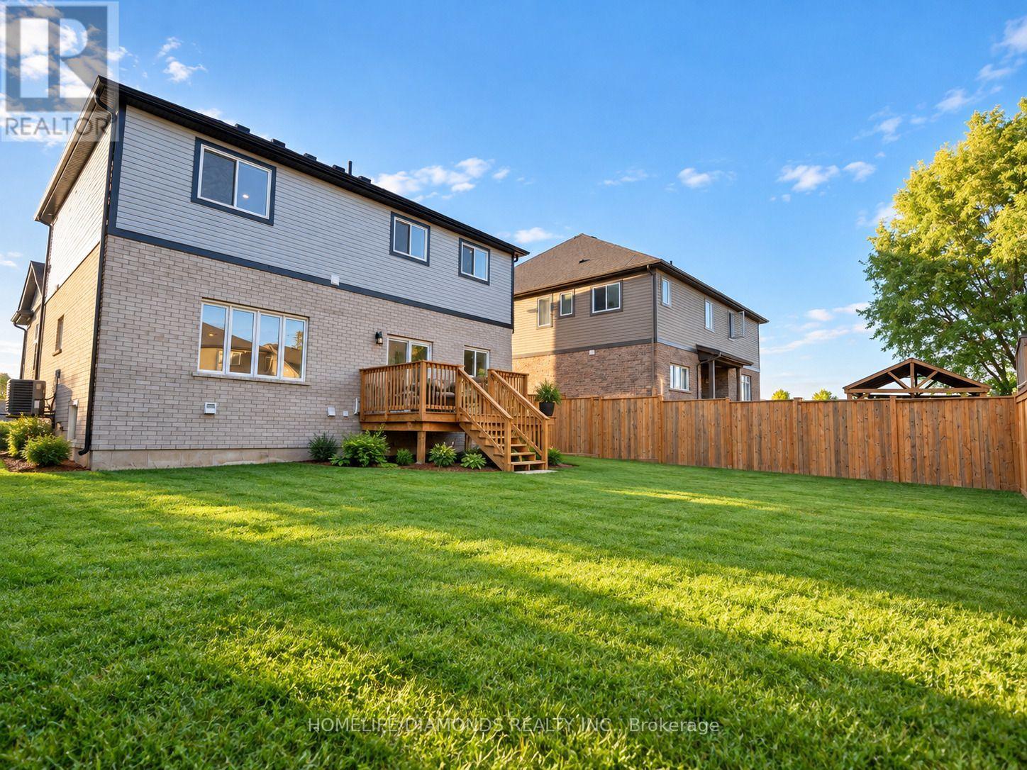 17 Monarch Street, Welland (Coyle Creek), Ontario  L3C 0E6 - Photo 40 - X14097996