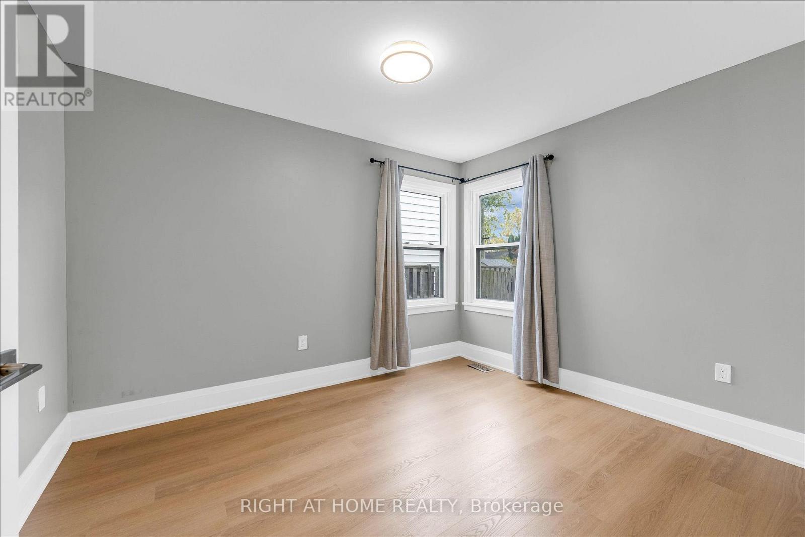6310 Skinner Street, Niagara Falls, Ontario  L2G 2Y7 - Photo 13 - X14098154