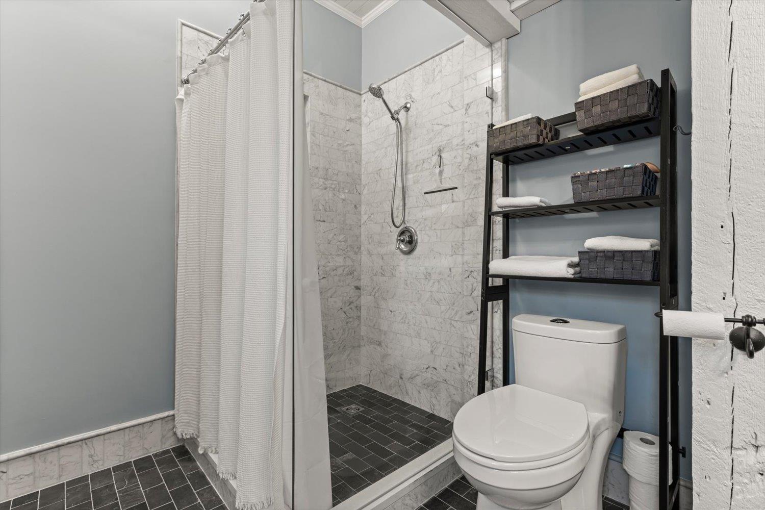 34858 Clayburn Road, Abbotsford, British Columbia  V2S 7Y9 - Photo 18 - R3176704