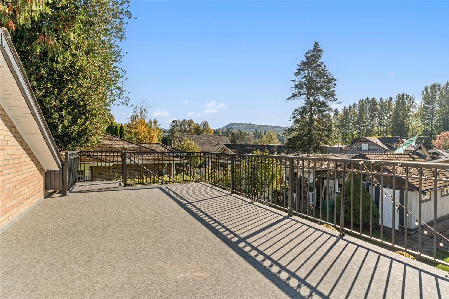 34858 Clayburn Road, Abbotsford, British Columbia  V2S 7Y9 - Photo 33 - R3176704