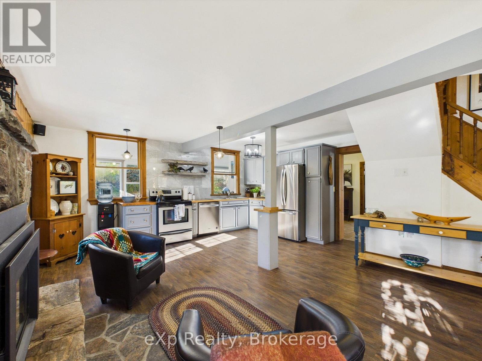 1002 Silver Lake Road, Gravenhurst, Ontario  P1P 0G3 - Photo 8 - X14087766