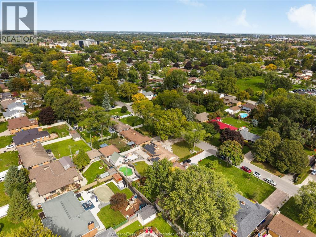 2767 Buckingham, Windsor, Ontario  N8T 2C1 - Photo 39 - 26025748
