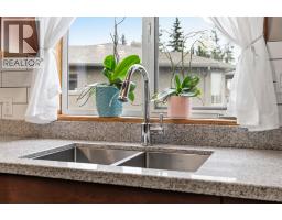 1108 Menu Road, West Kelowna, British Columbia V1Z 2J5 - Photo 12 - 10399563